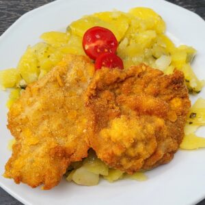 Rántott karaj petrezselymes burgonyával