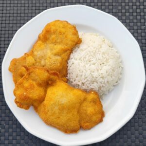 Rántott csirkemell rizzsel