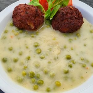 Zöldborsófőzelék fasírozottal