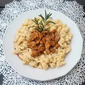 Zúzapörkölt galuskával