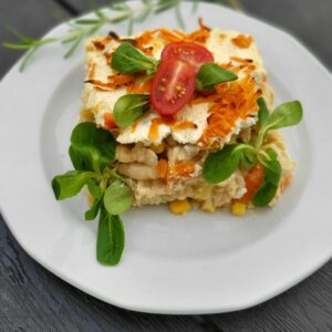 Rakott zöldségek darált csirkemellel, tojással